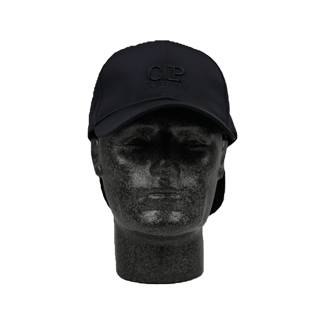 CP COMPANY CAP WITH GOGGLES