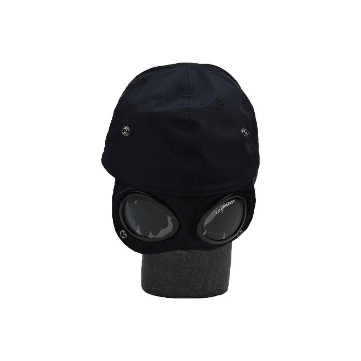 CP COMPANY CAP WITH GOGGLES