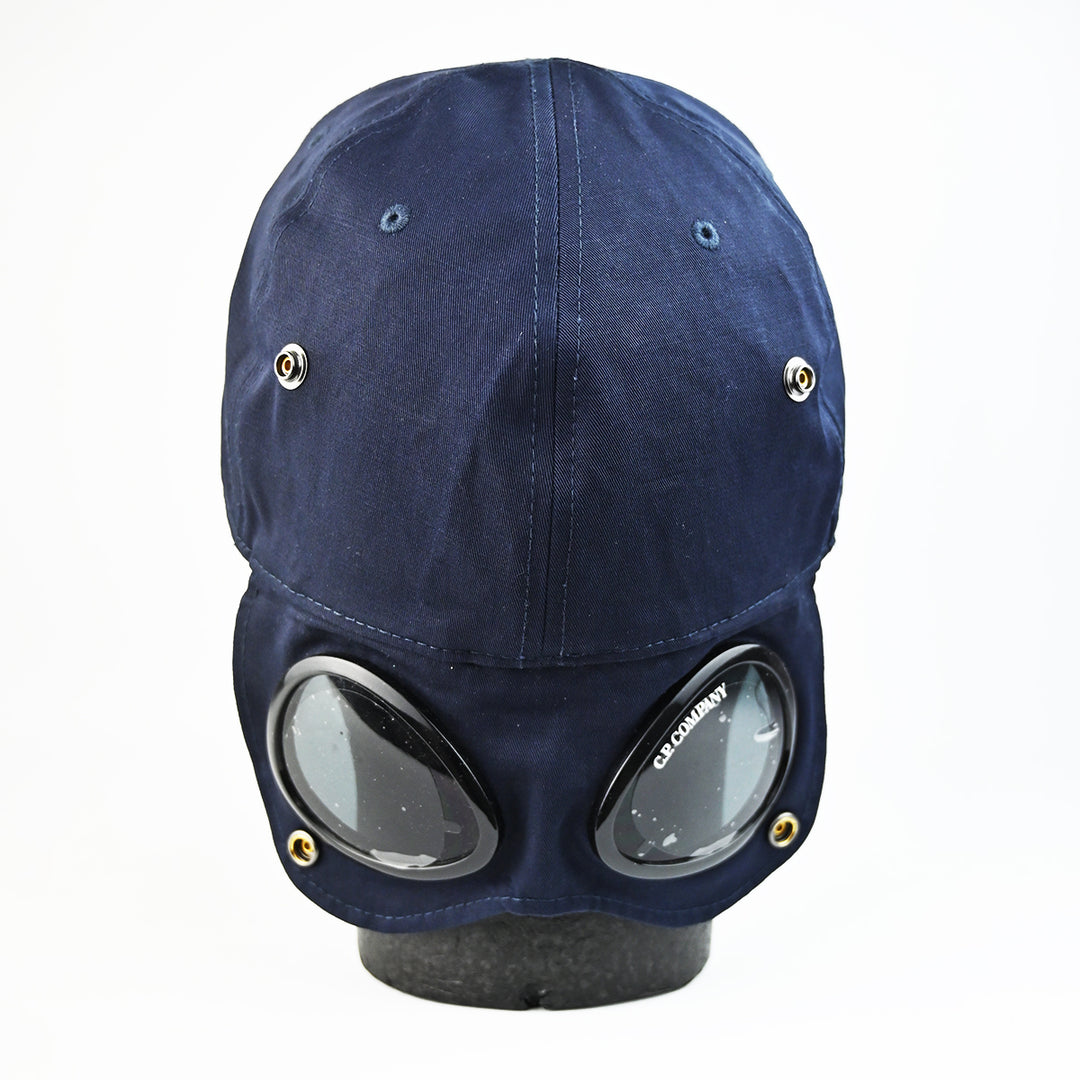 CP COMPANY CAP WITH GOGGLES